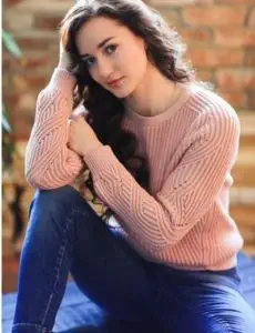 Elite escort service in Bptp Parkland for home and hotel visits